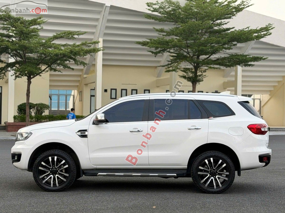 Bán ô tô Ford Everest Titanium 2.2L 4x2 AT - 2018 - xe cũ