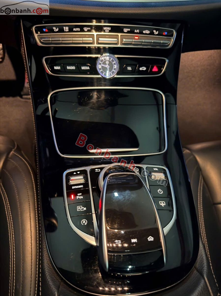 Bán ô tô Mercedes Benz GLE Class E300 - 2017 - xe cũ