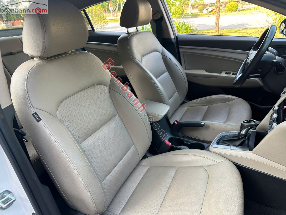 Bán ô tô Hyundai Elantra 1.6 AT - 2022 - xe cũ