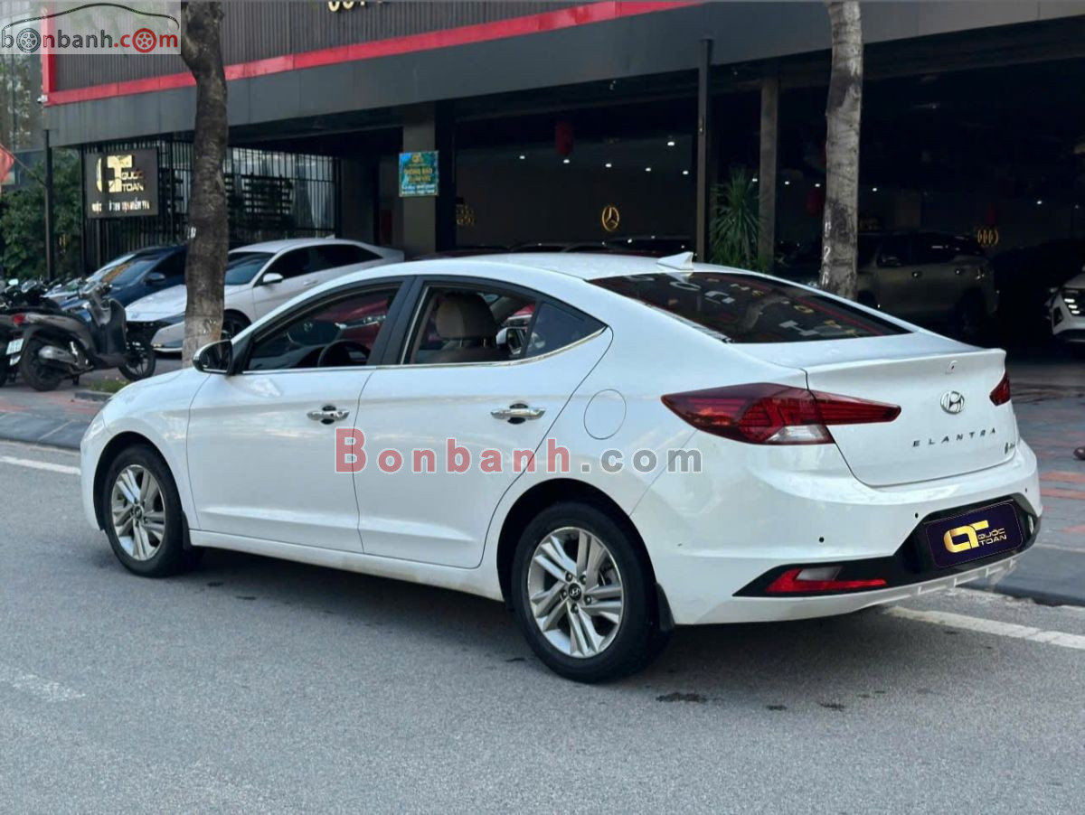 Bán ô tô Hyundai Elantra 1.6 AT - 2022 - xe cũ