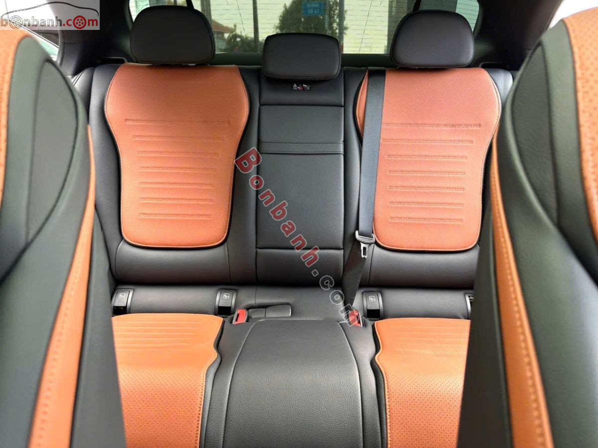 Bán ô tô Mercedes Benz C class C300 AMG - 2025 - xe cũ