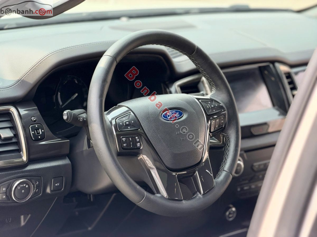 Bán ô tô Ford Everest Titanium 2.0L 4x4 AT - 2019 - xe cũ