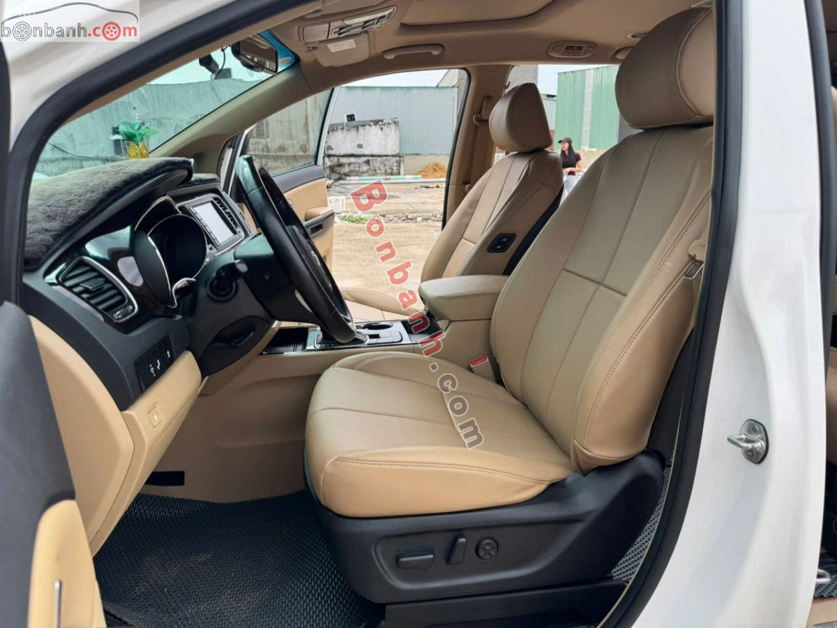 Bán ô tô Kia Sedona - 2020 - xe cũ
