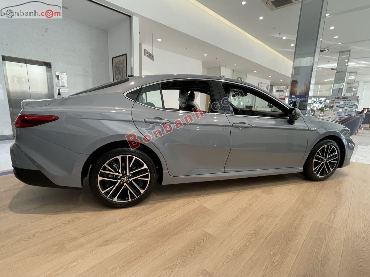 Bán ô tô Toyota Camry 2.5 HEV Top - 2026 - xe mới