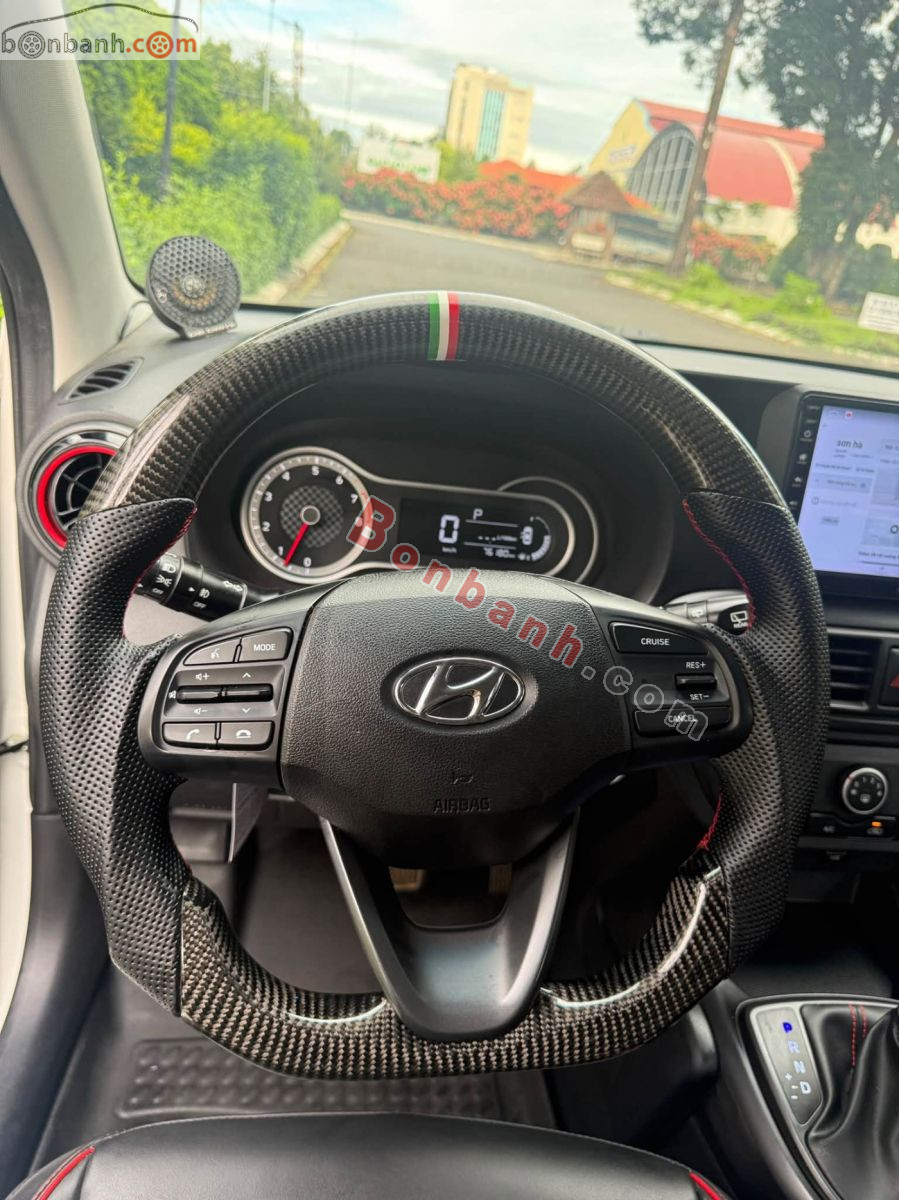 Bán ô tô Hyundai i10 1.2 AT - 2022 - xe cũ