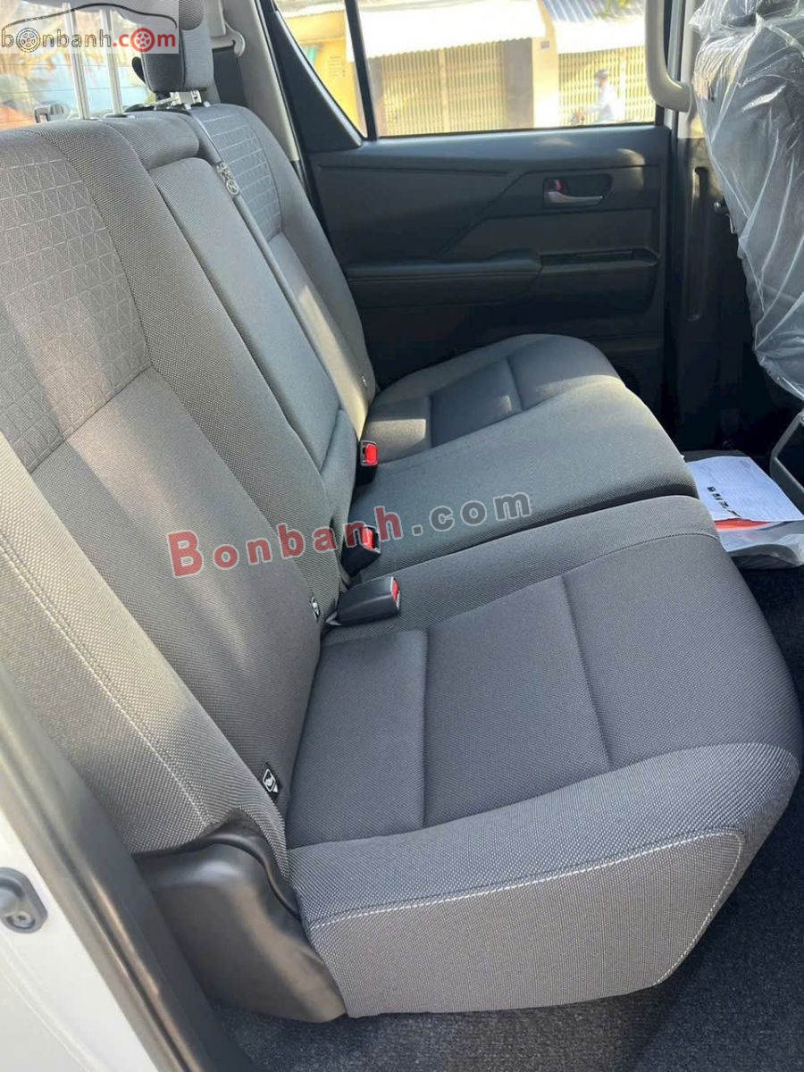 Bán ô tô Toyota Hilux Pro 2.8L 4x2 AT - 2026 - xe mới