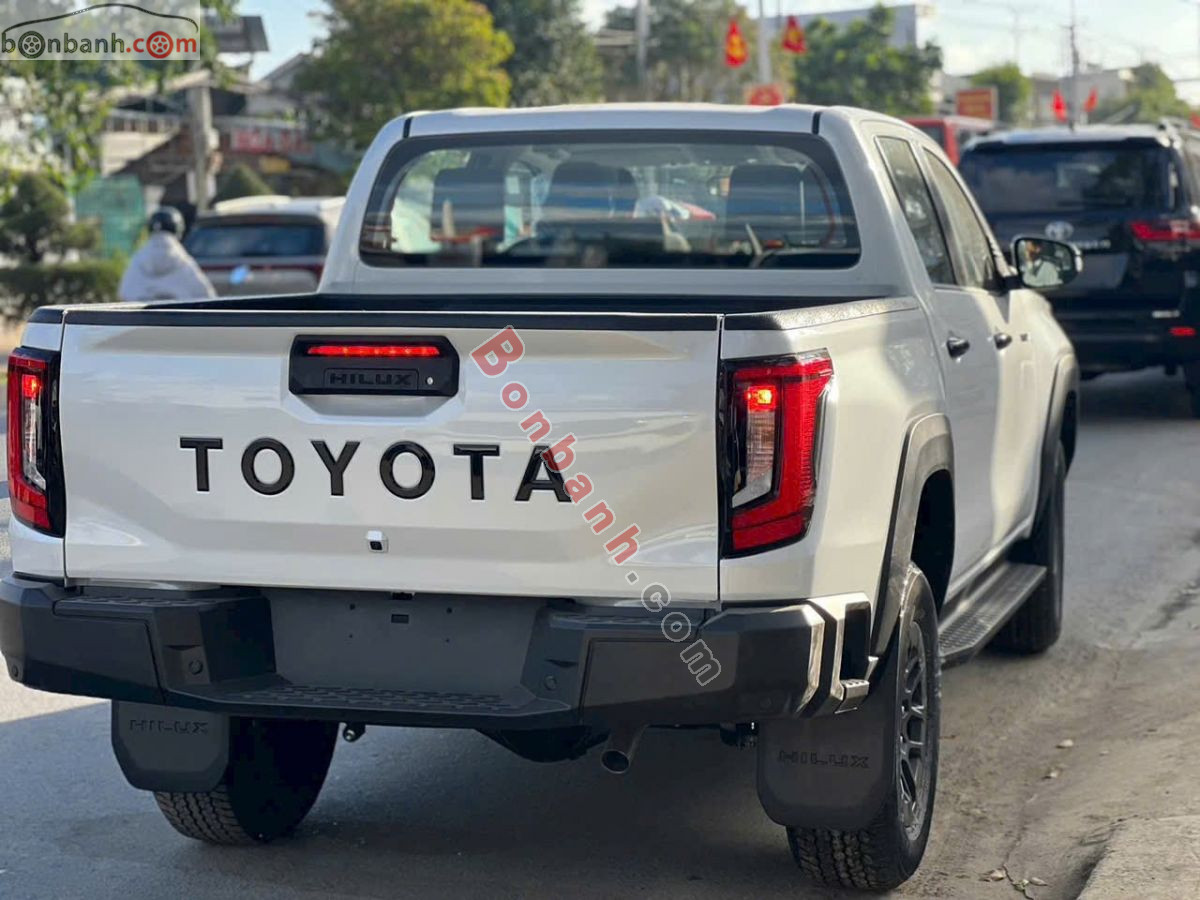 Bán ô tô Toyota Hilux Pro 2.8L 4x2 AT - 2026 - xe mới