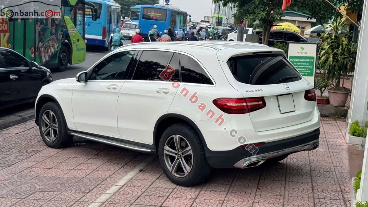 Bán ô tô Mercedes Benz GLC 250 4Matic - 2017 - xe cũ