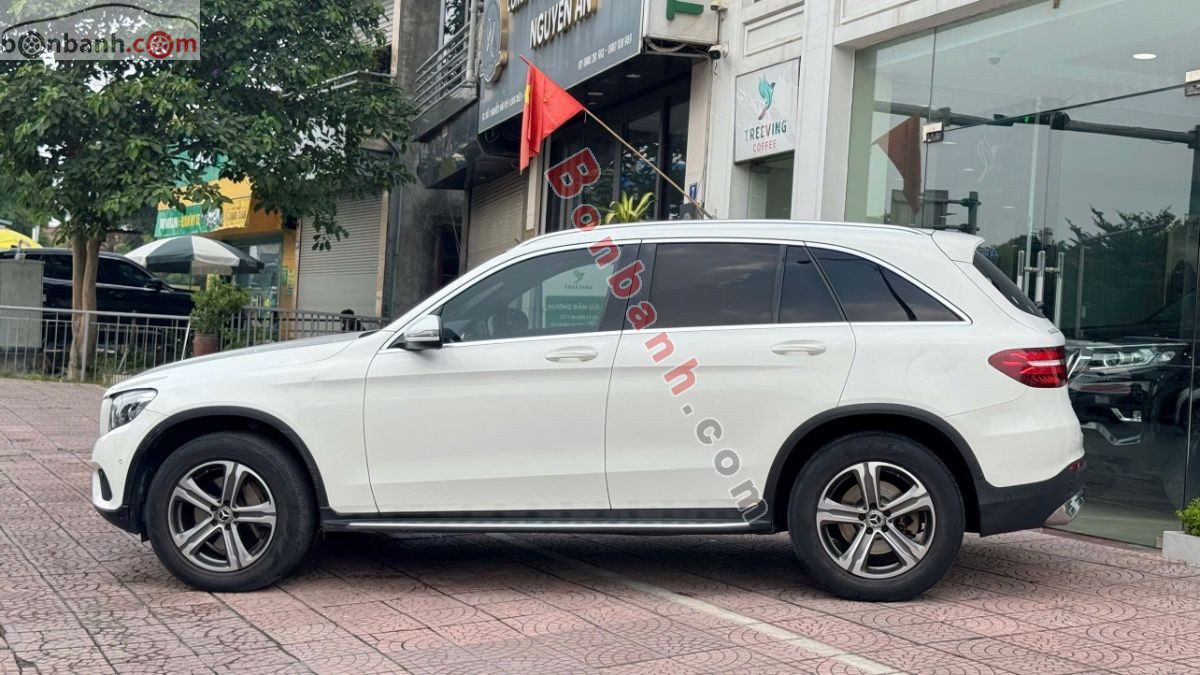 Bán ô tô Mercedes Benz GLC 250 4Matic - 2017 - xe cũ