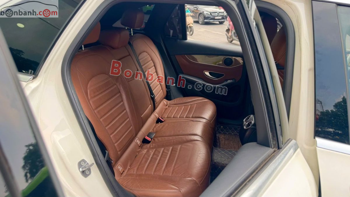 Bán ô tô Mercedes Benz GLC 250 4Matic - 2017 - xe cũ