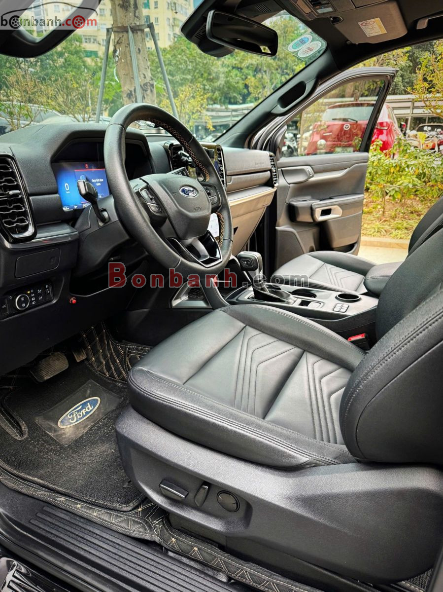 Bán ô tô Ford Everest Titanium 2.0L 4x2 AT - 2022 - xe cũ