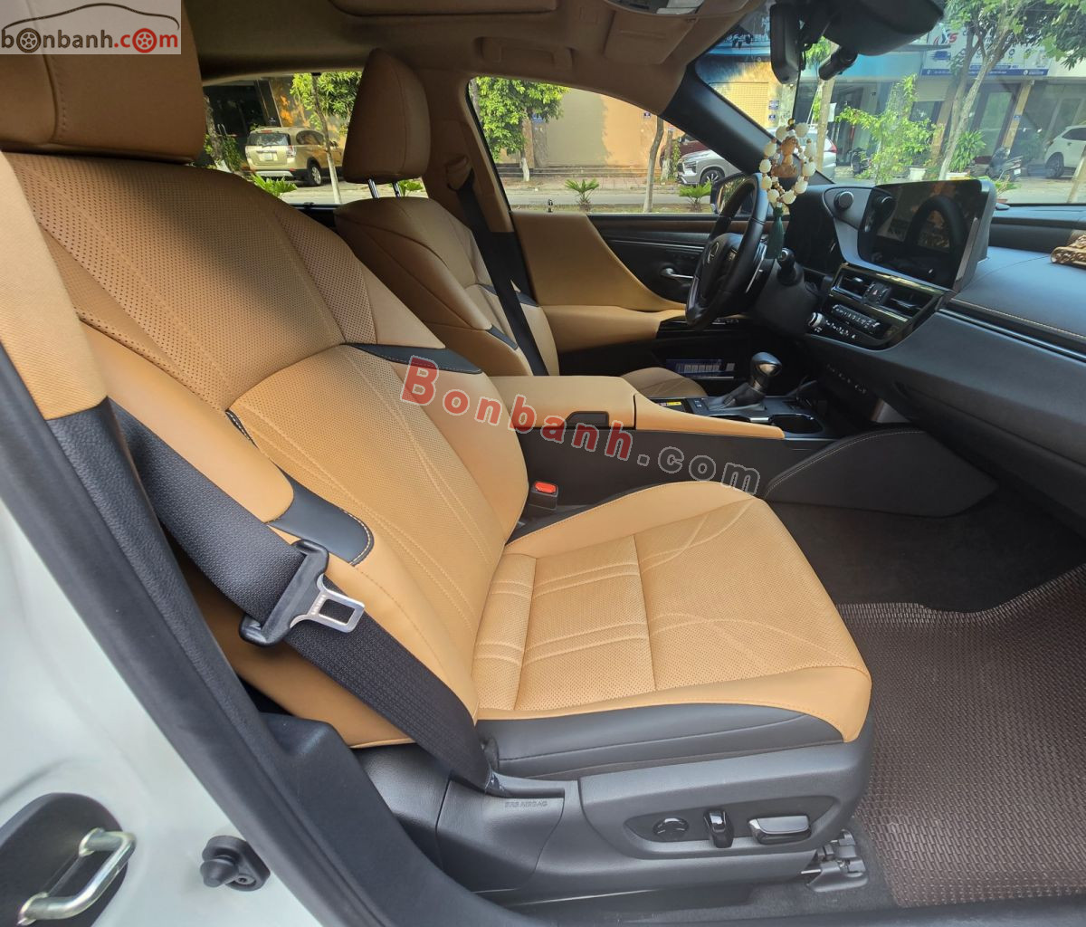 Bán ô tô Lexus ES 300h - 2024 - xe cũ