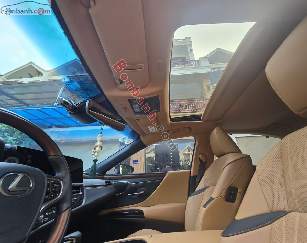 Bán ô tô Lexus ES 300h - 2024 - xe cũ