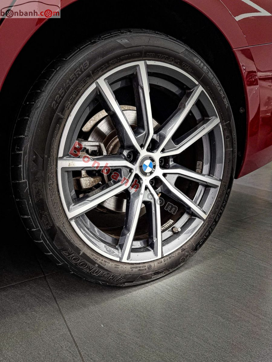 Bán ô tô BMW 3 Series 320i Sport Line - 2024 - xe cũ
