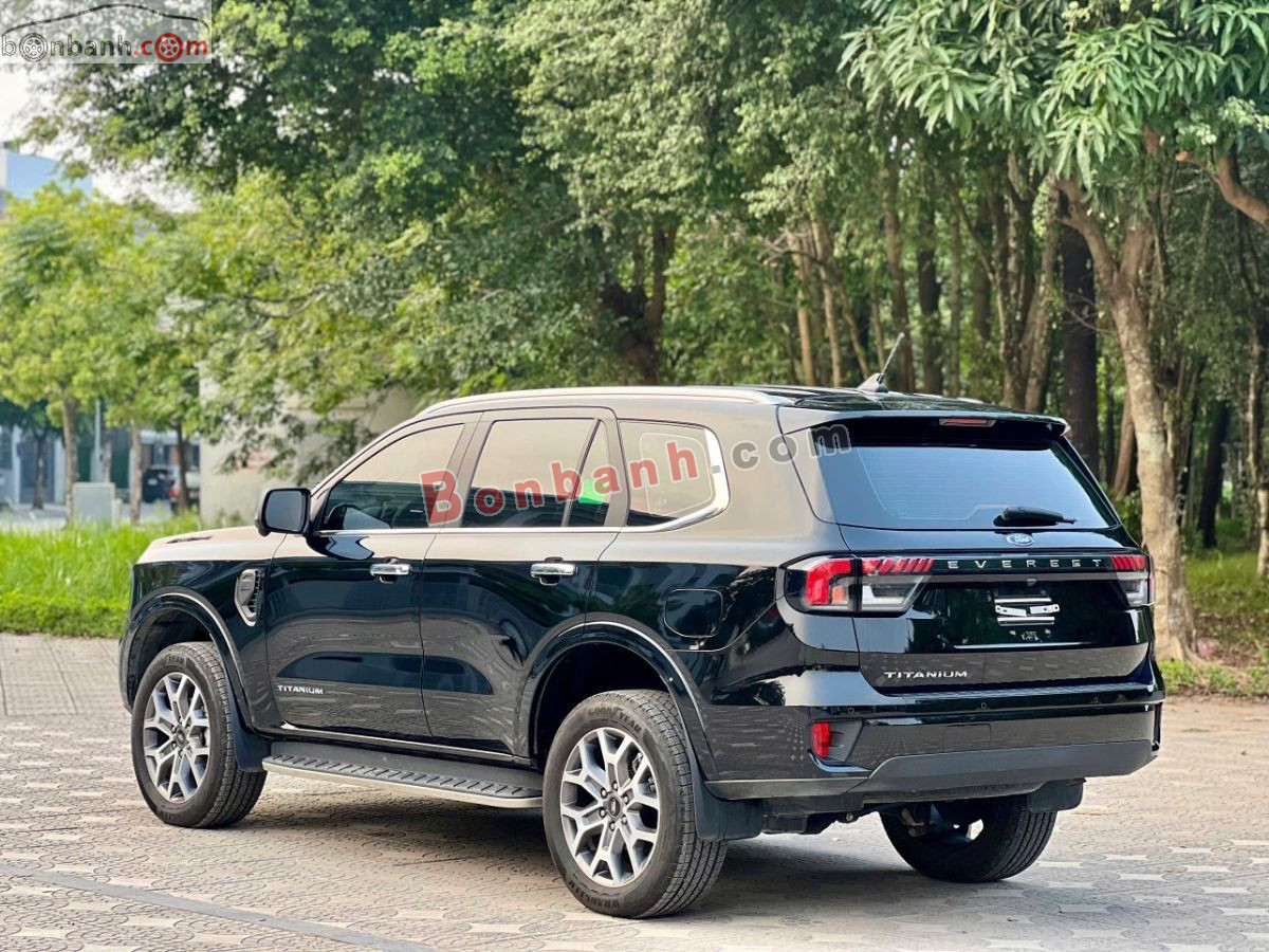 Bán ô tô Ford Everest Titanium 2.0L 4x2 AT - 2025 - xe cũ
