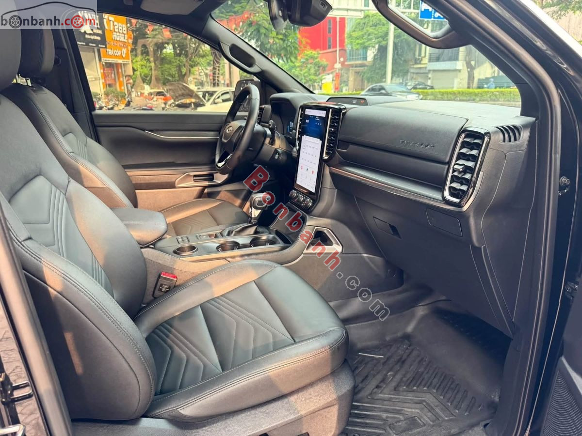 Bán ô tô Ford Everest Titanium 2.0L 4x2 AT - 2025 - xe cũ
