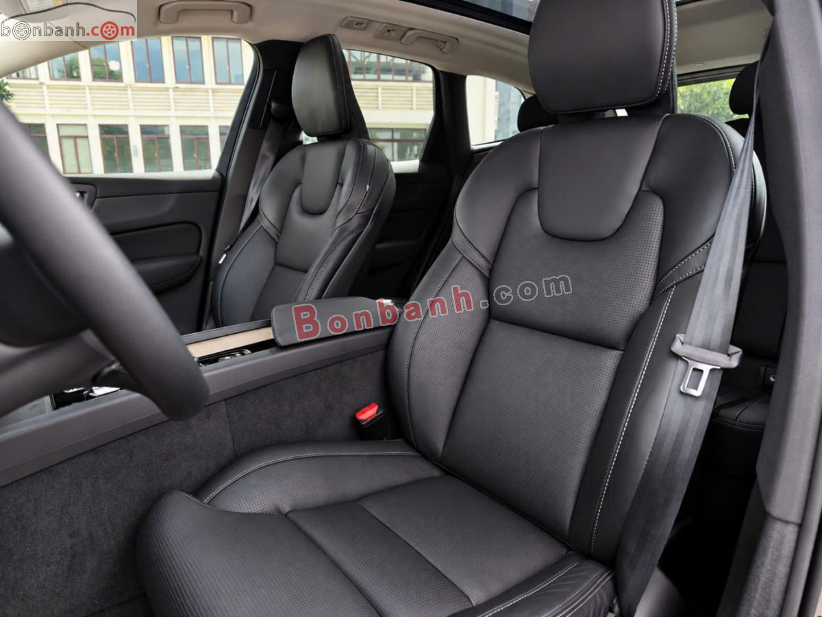Bán ô tô Volvo XC60 Ultra B5 AWD - 2025 - xe cũ