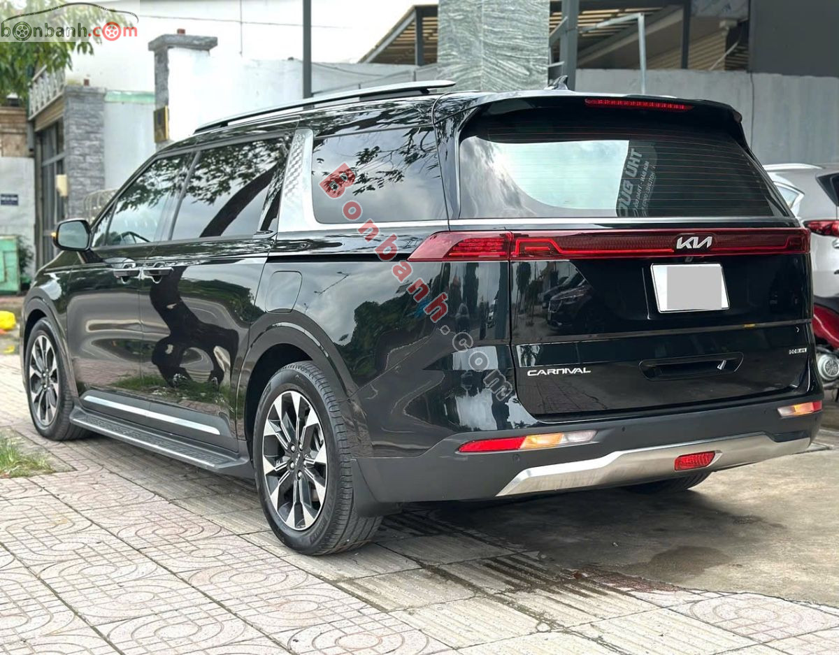 Bán ô tô Kia Carnival Premium 2.2D - 2022 - xe cũ