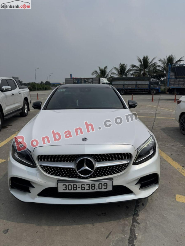 Bán ô tô Mercedes Benz C class C300 AMG - 2019 - xe cũ