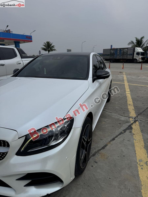 Bán ô tô Mercedes Benz C class C300 AMG - 2019 - xe cũ