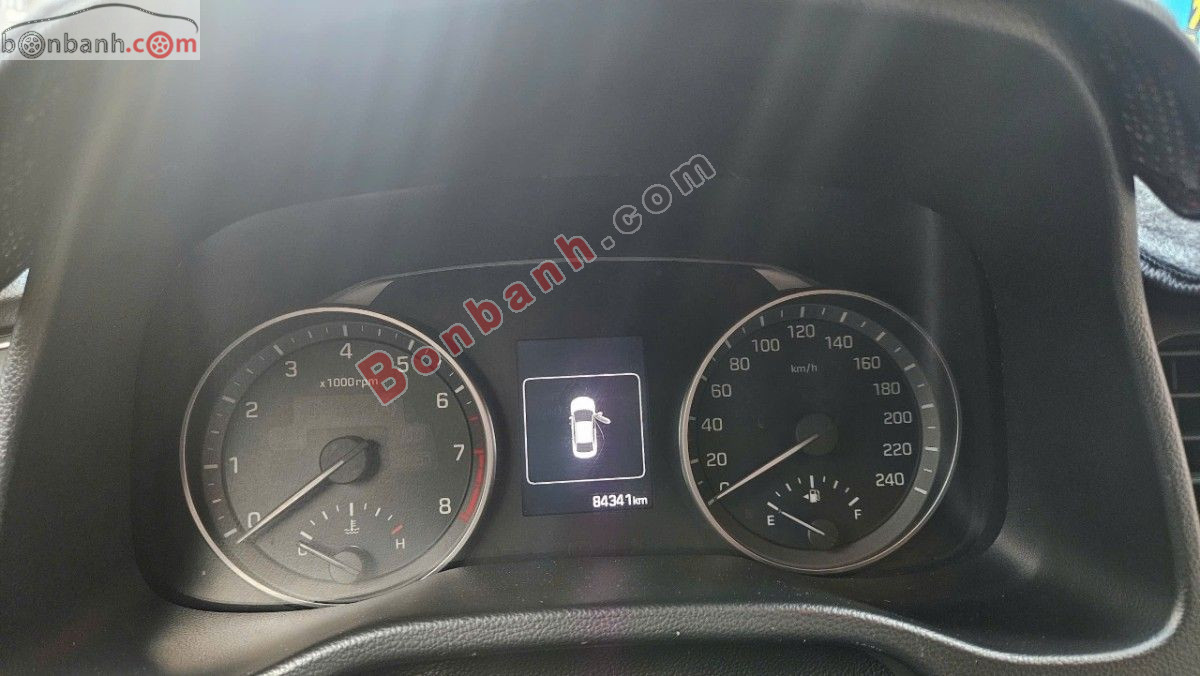 Bán ô tô Hyundai Elantra 1.6 AT - 2018 - xe cũ