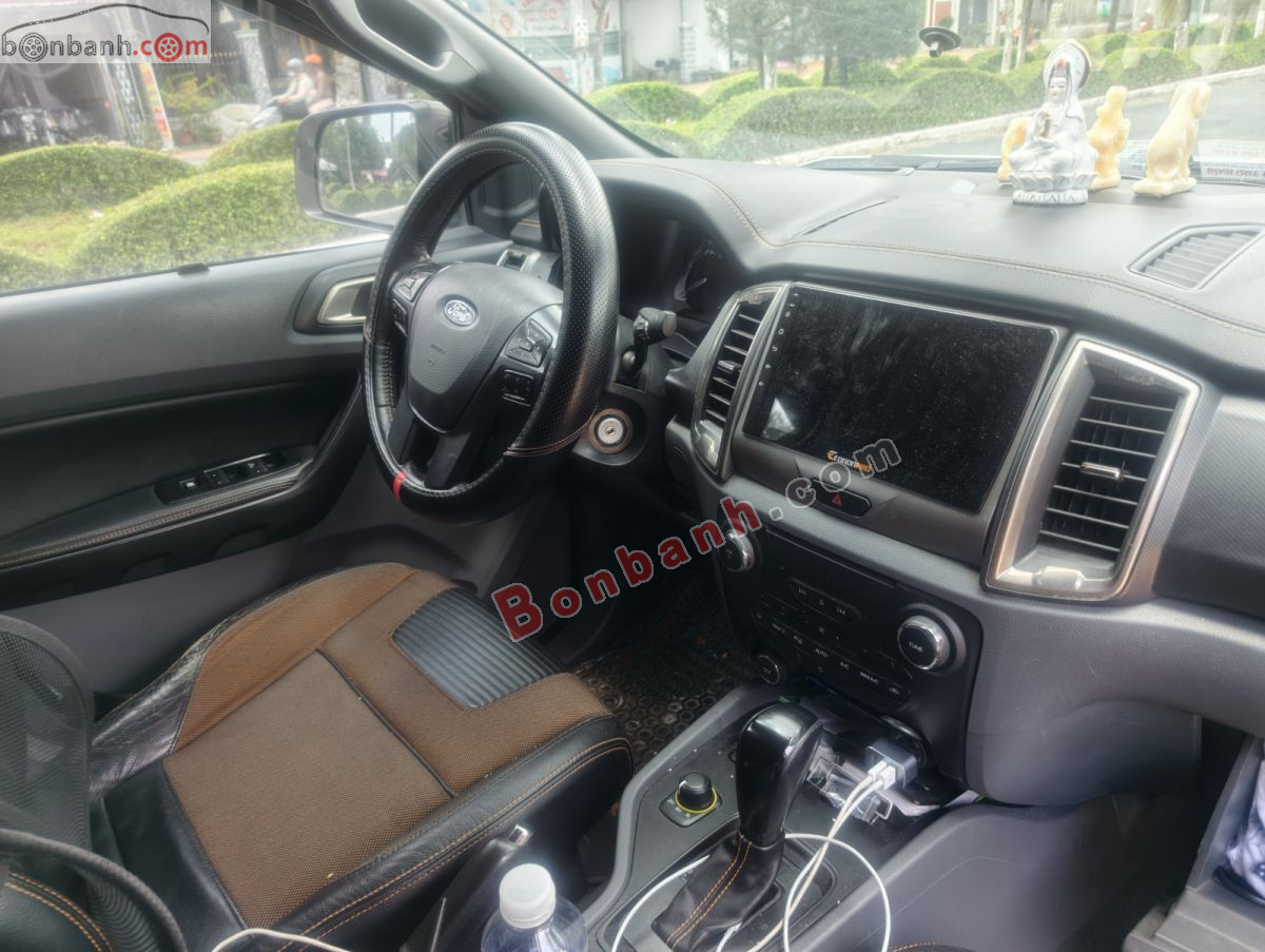 Bán ô tô Ford Ranger Wildtrak 3.2L 4x4 AT - 2015 - xe cũ