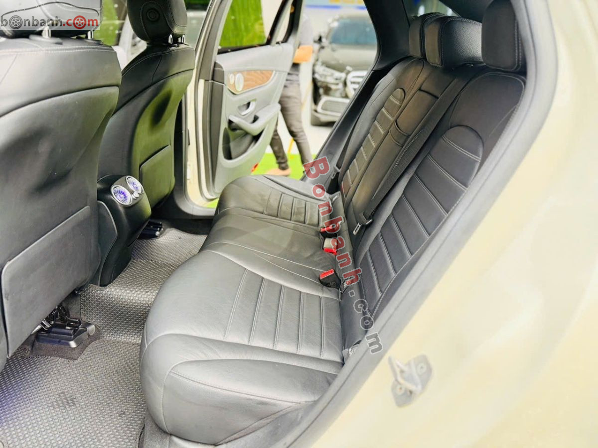 Bán ô tô Mercedes Benz GLC 200 4Matic - 2019 - xe cũ