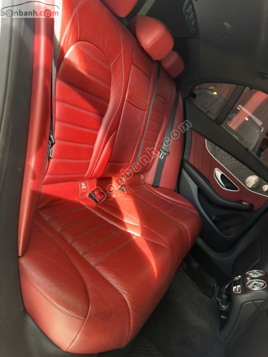 Bán ô tô Mercedes Benz C class C300 AMG - 2015 - xe cũ