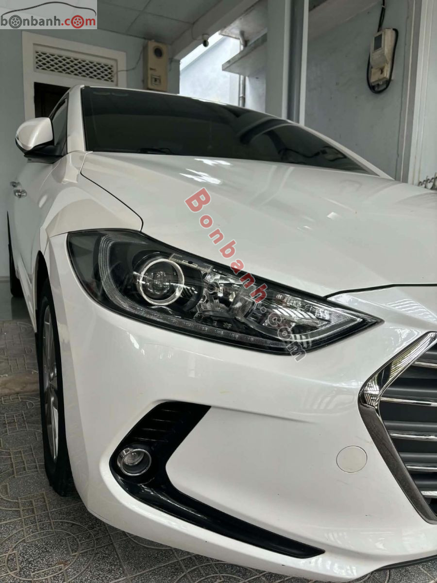 Bán ô tô Hyundai Elantra 1.6 AT - 2019 - xe cũ