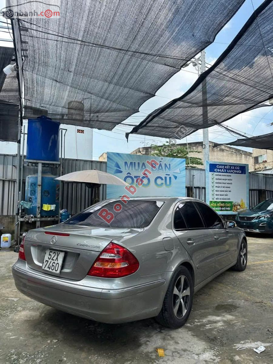 Bán ô tô Mercedes Benz E class E200K Elegance - 2004 - xe cũ