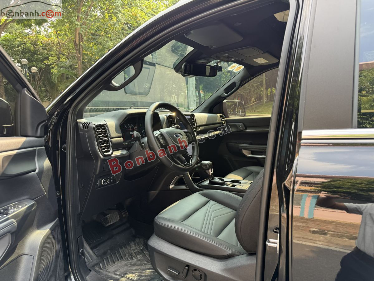 Bán ô tô Ford Everest Titanium 2.0L 4x2 AT - 2024 - xe cũ