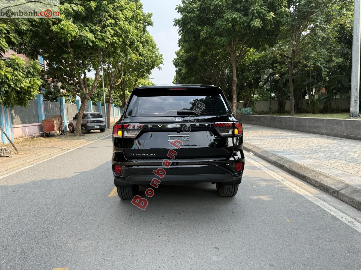 Bán ô tô Ford Everest Titanium 2.0L 4x2 AT - 2024 - xe cũ