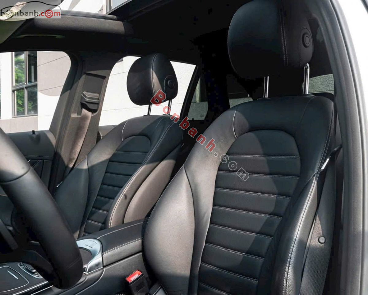 Bán ô tô Mercedes Benz GLC 300 4Matic - 2019 - xe cũ