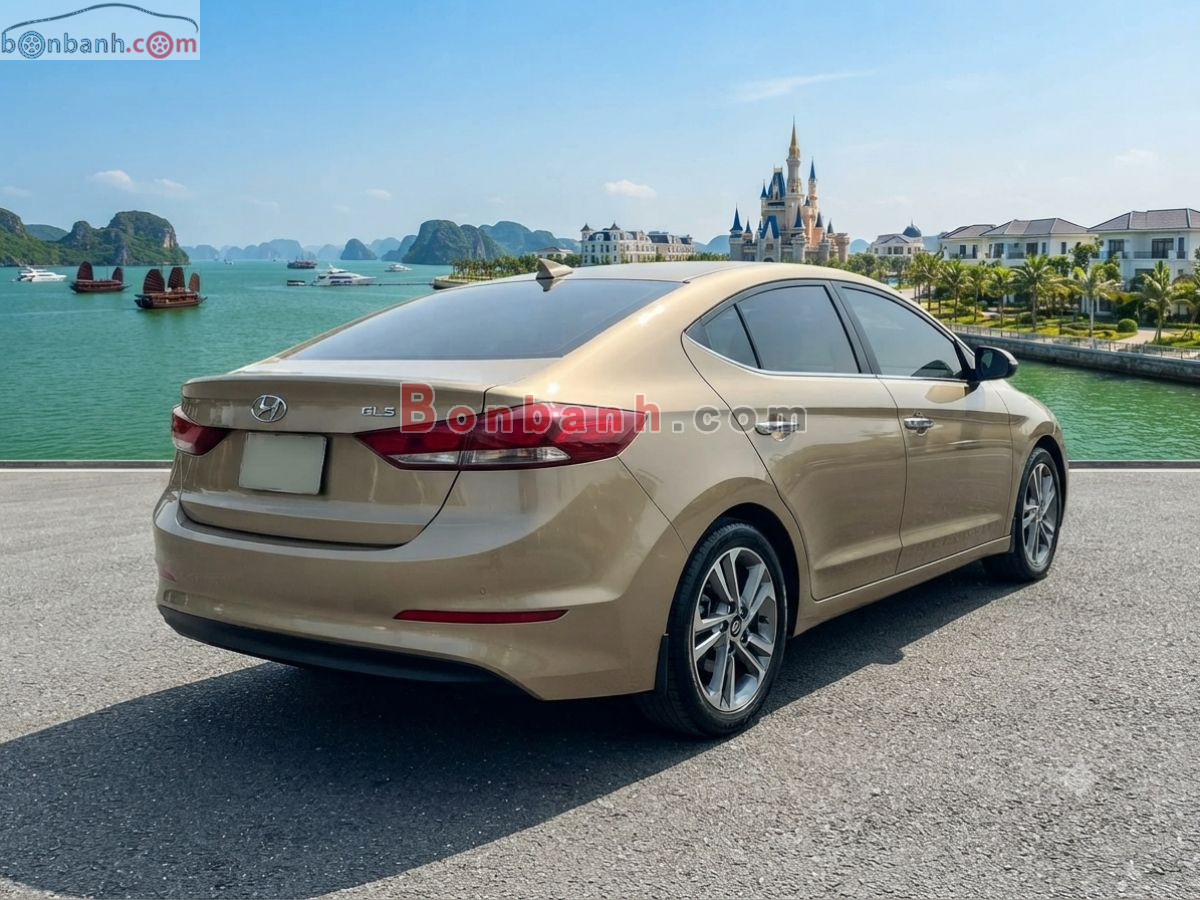 Bán ô tô Hyundai Elantra 2.0 AT - 2017 - xe cũ