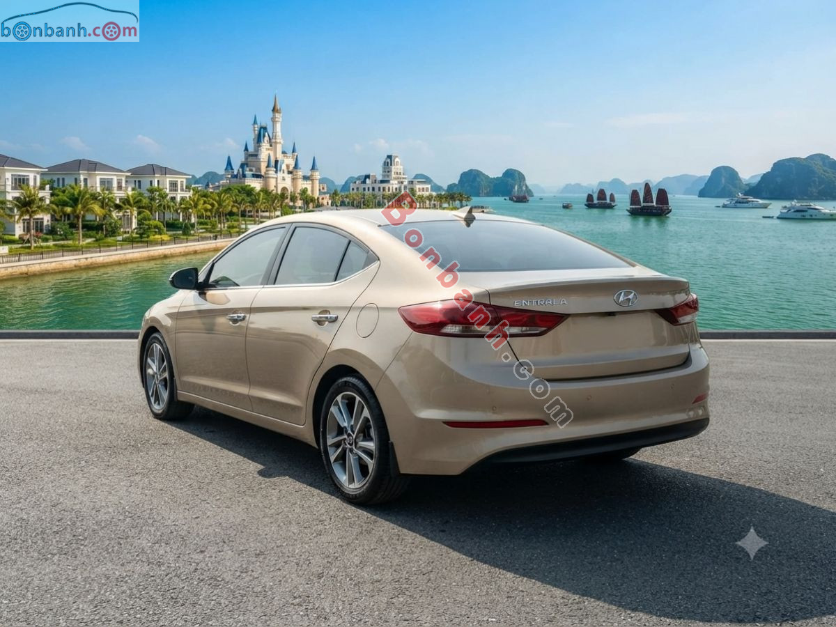 Bán ô tô Hyundai Elantra 2.0 AT - 2017 - xe cũ