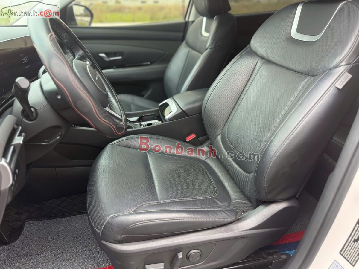 Bán ô tô Hyundai Tucson 2.0 AT Đặc biệt - 2024 - xe cũ