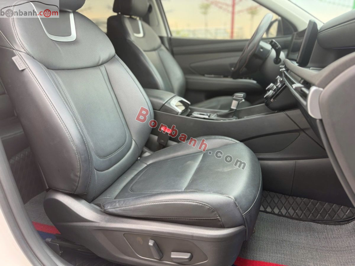 Bán ô tô Hyundai Tucson 2.0 AT Đặc biệt - 2024 - xe cũ