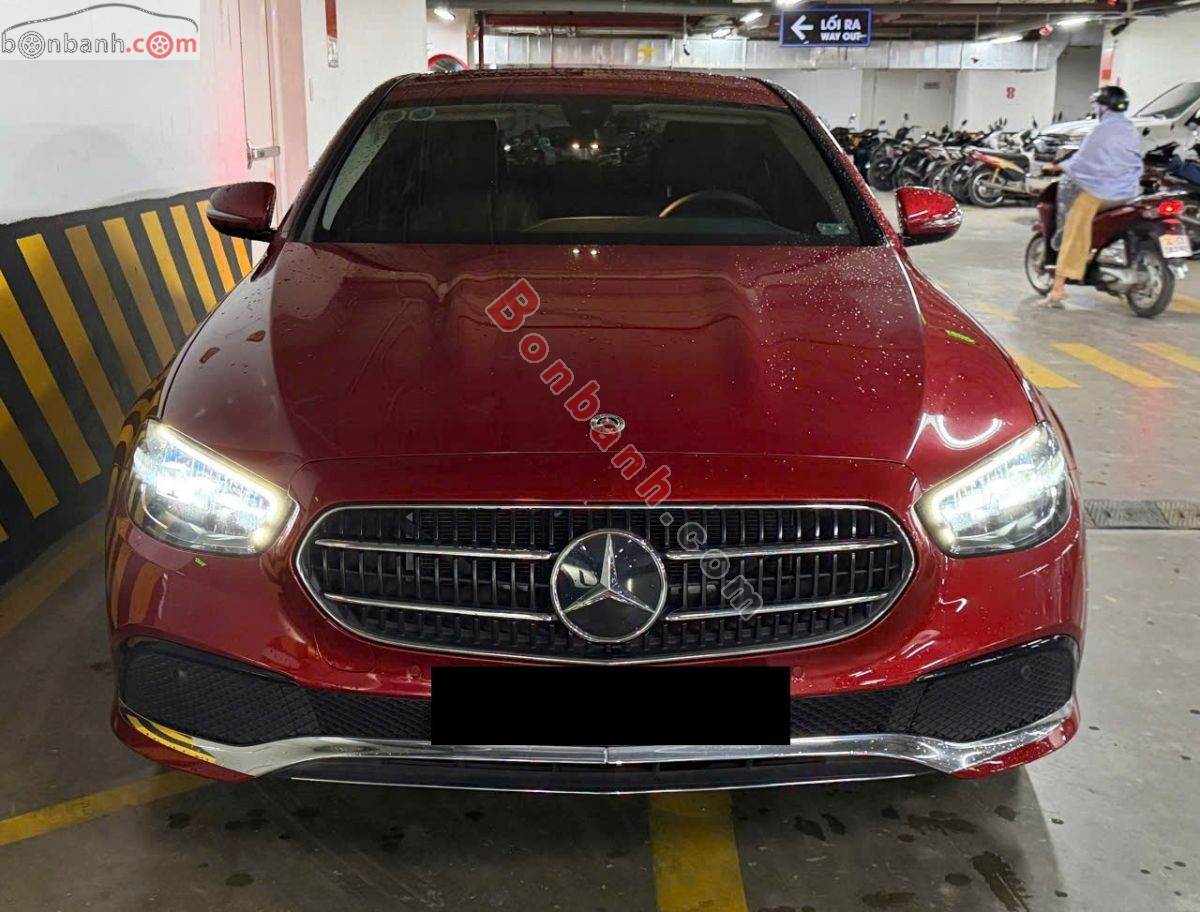 Bán ô tô Mercedes Benz E class E180 - 2022 - xe cũ