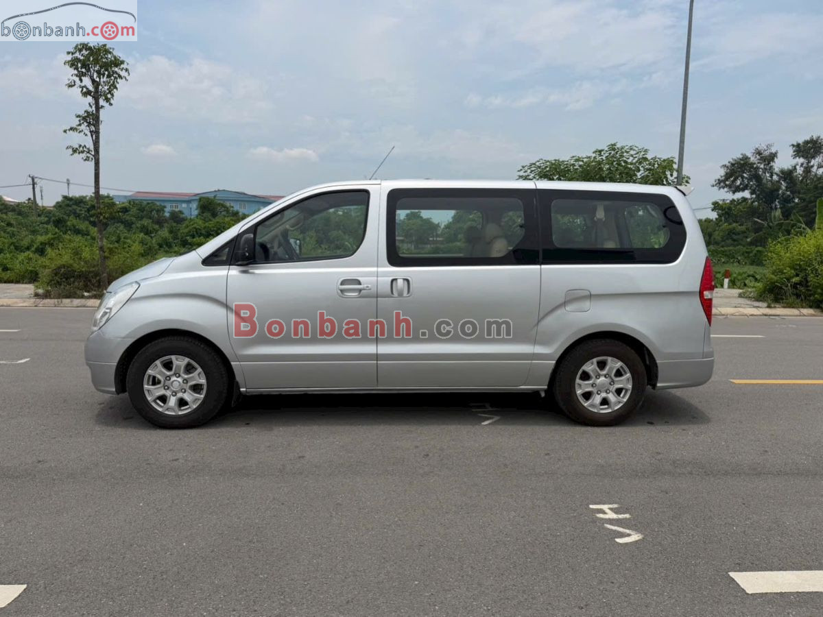 Bán ô tô Hyundai Starex 9 chỗ - 2008 - xe cũ