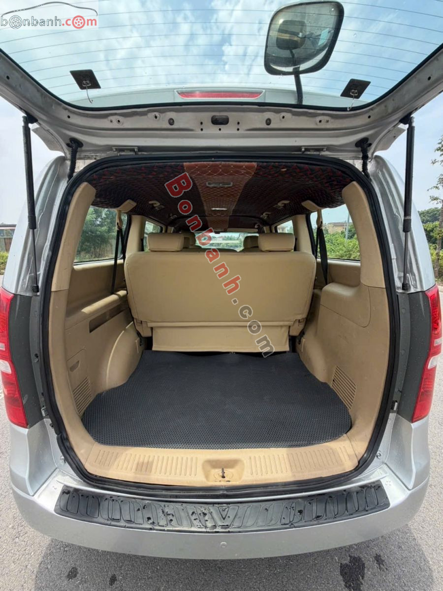 Bán ô tô Hyundai Starex 9 chỗ - 2008 - xe cũ