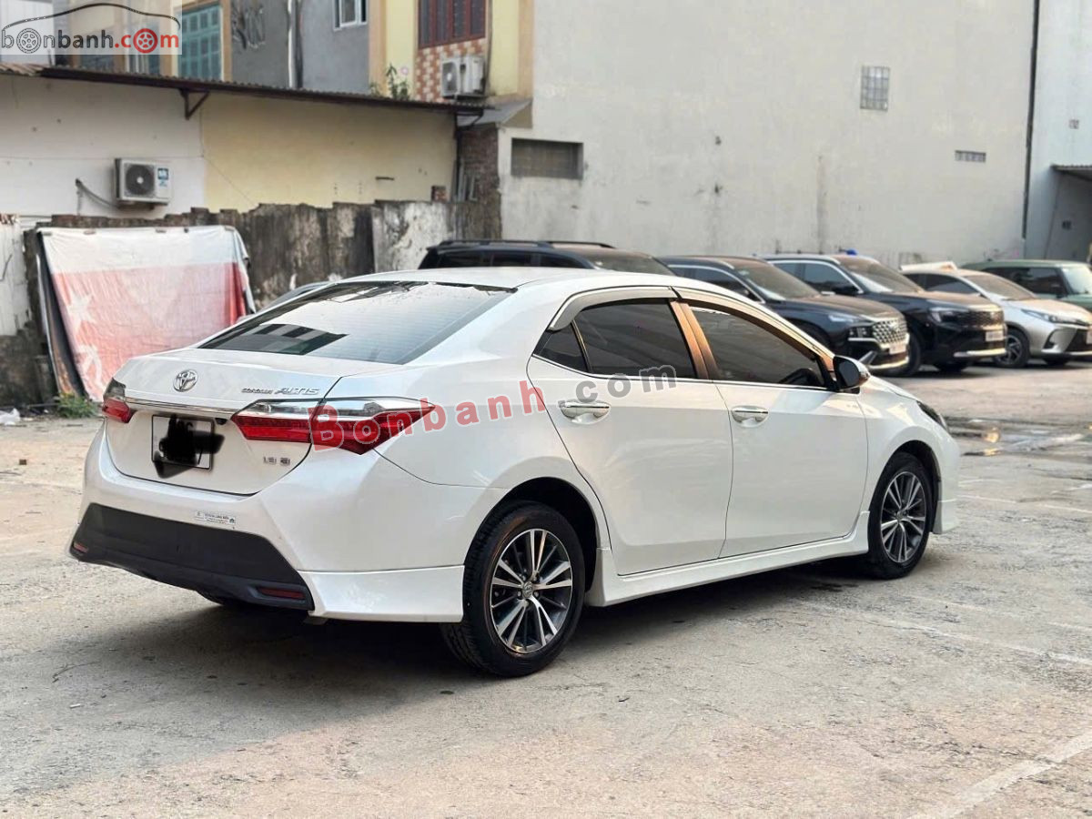 Bán ô tô Toyota Corolla altis 1.8E AT - 2021 - xe cũ