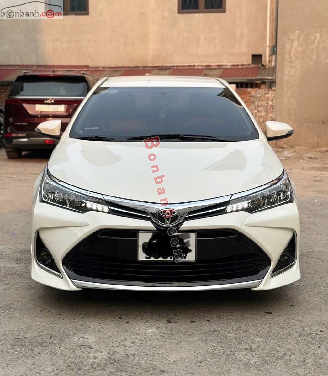 Bán ô tô Toyota Corolla altis 1.8E AT - 2021 - xe cũ