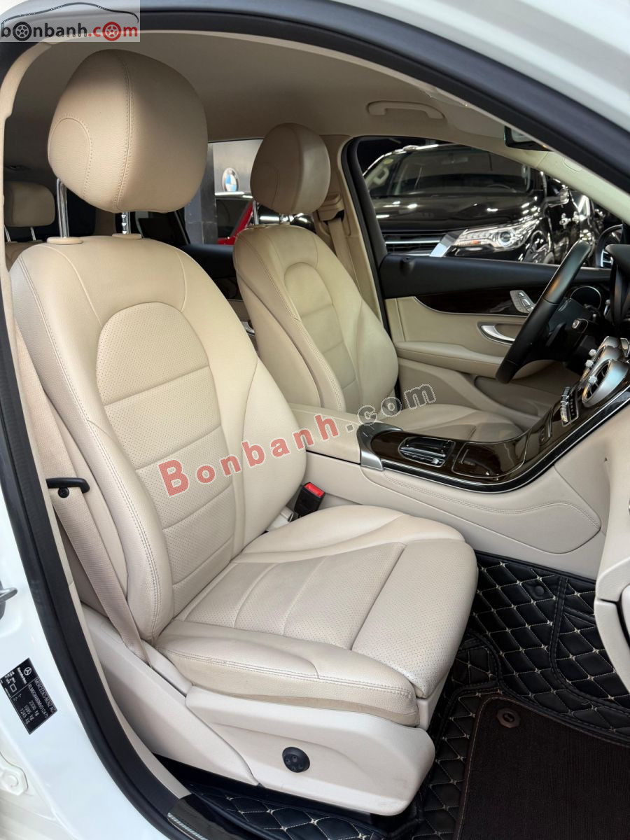 Bán ô tô Mercedes Benz GLC 200 - 2021 - xe cũ