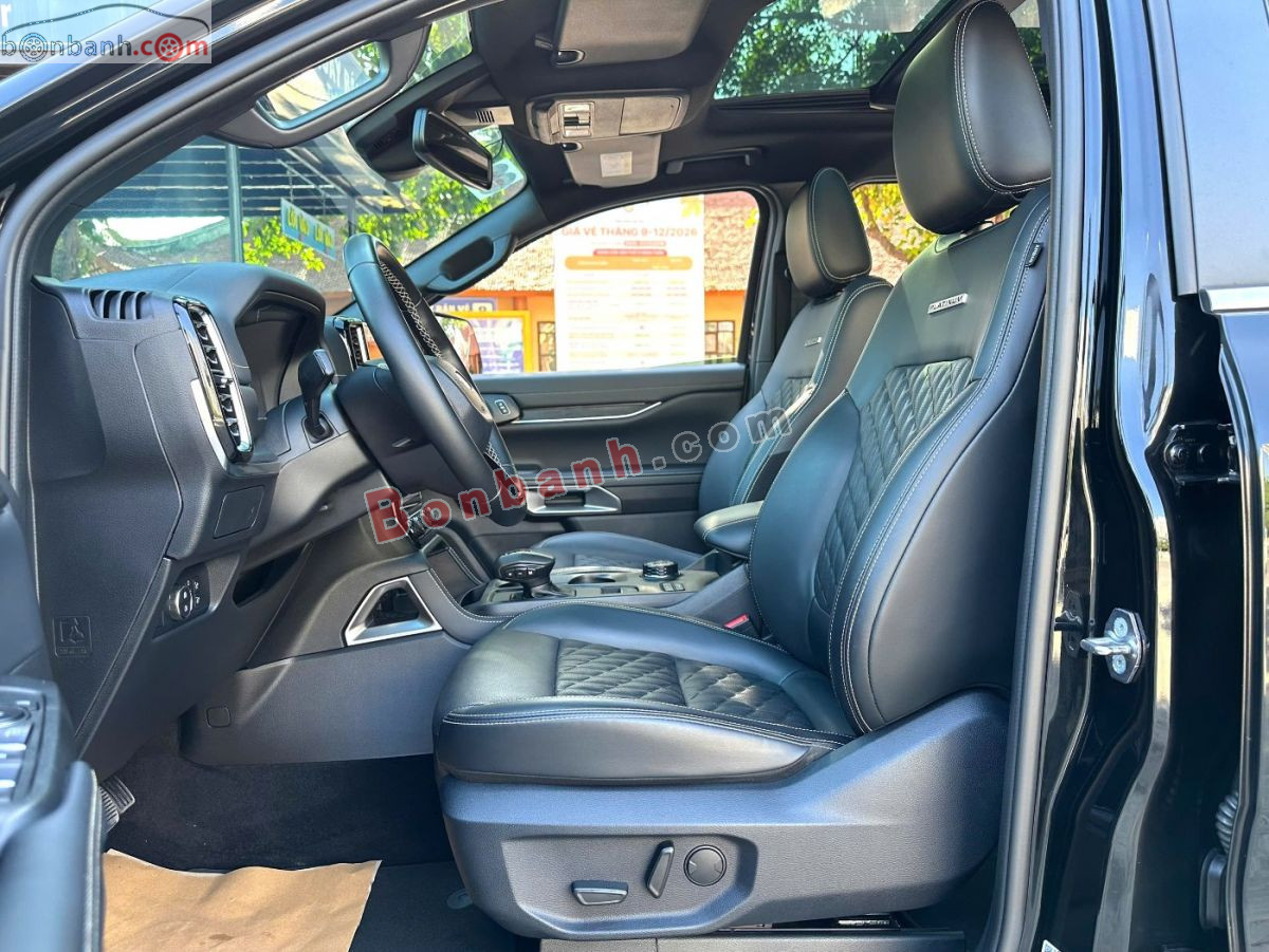 Bán ô tô Ford Everest Platinum 2.0L 4x4 AT - 2025 - xe cũ