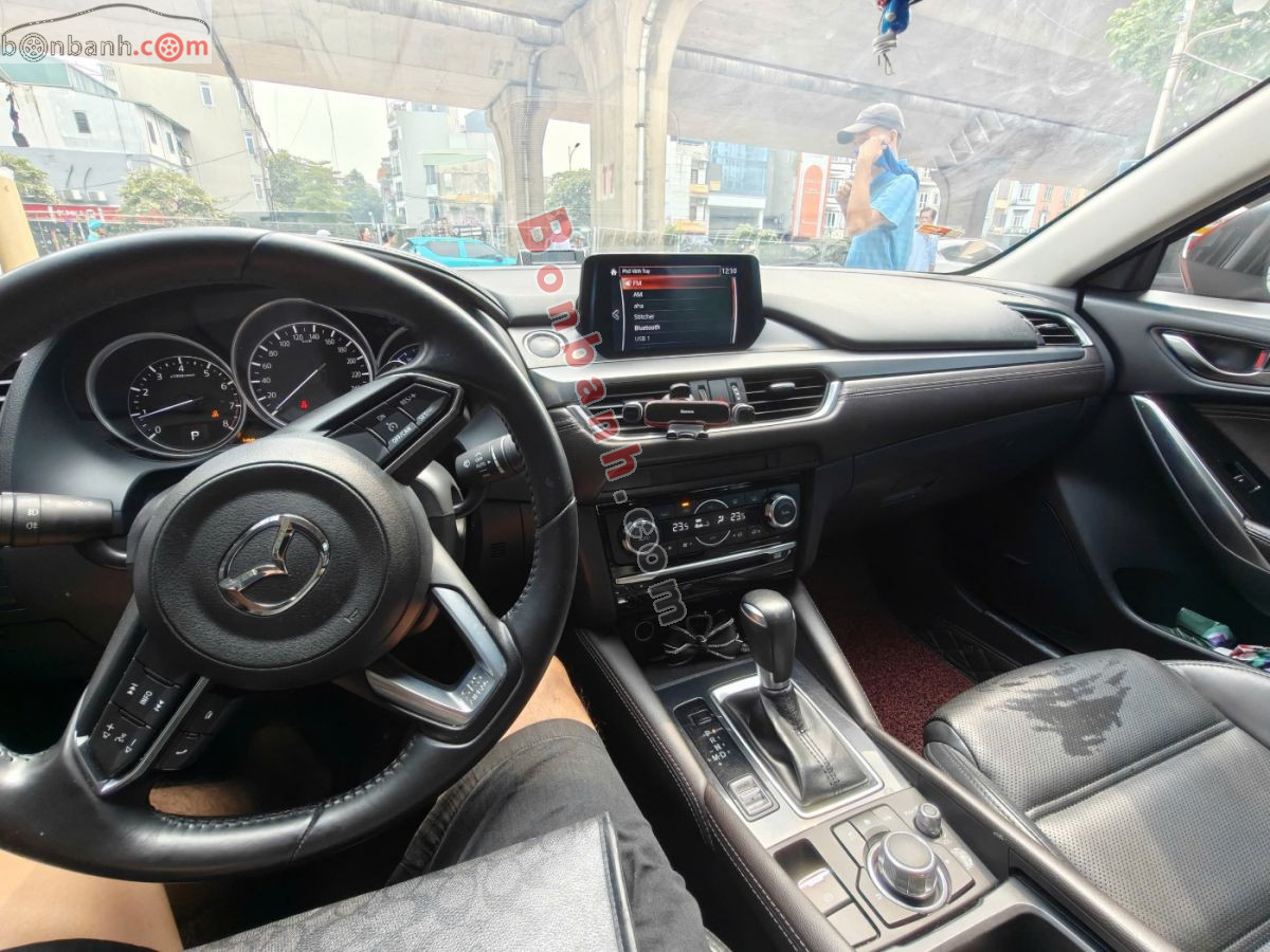 Bán ô tô Mazda 6 Premium 2.0 AT - 2021 - xe cũ