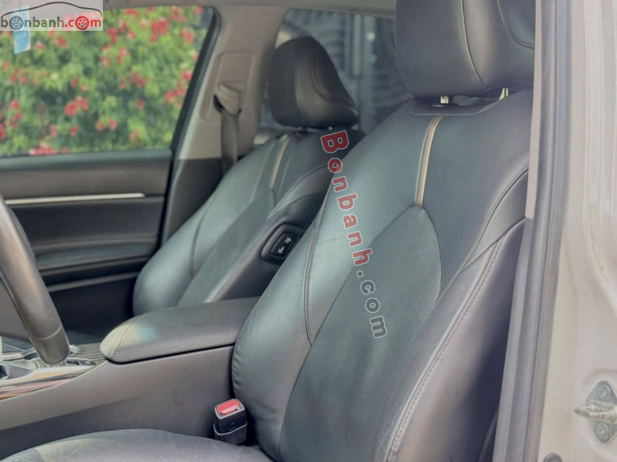 Bán ô tô Toyota Camry 2.5Q - 2020 - xe cũ