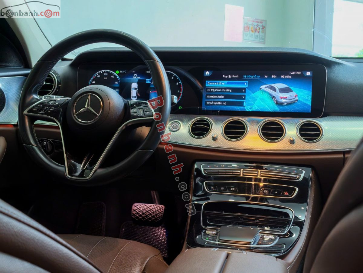 Bán ô tô Mercedes Benz E class E180 - 2022 - xe cũ