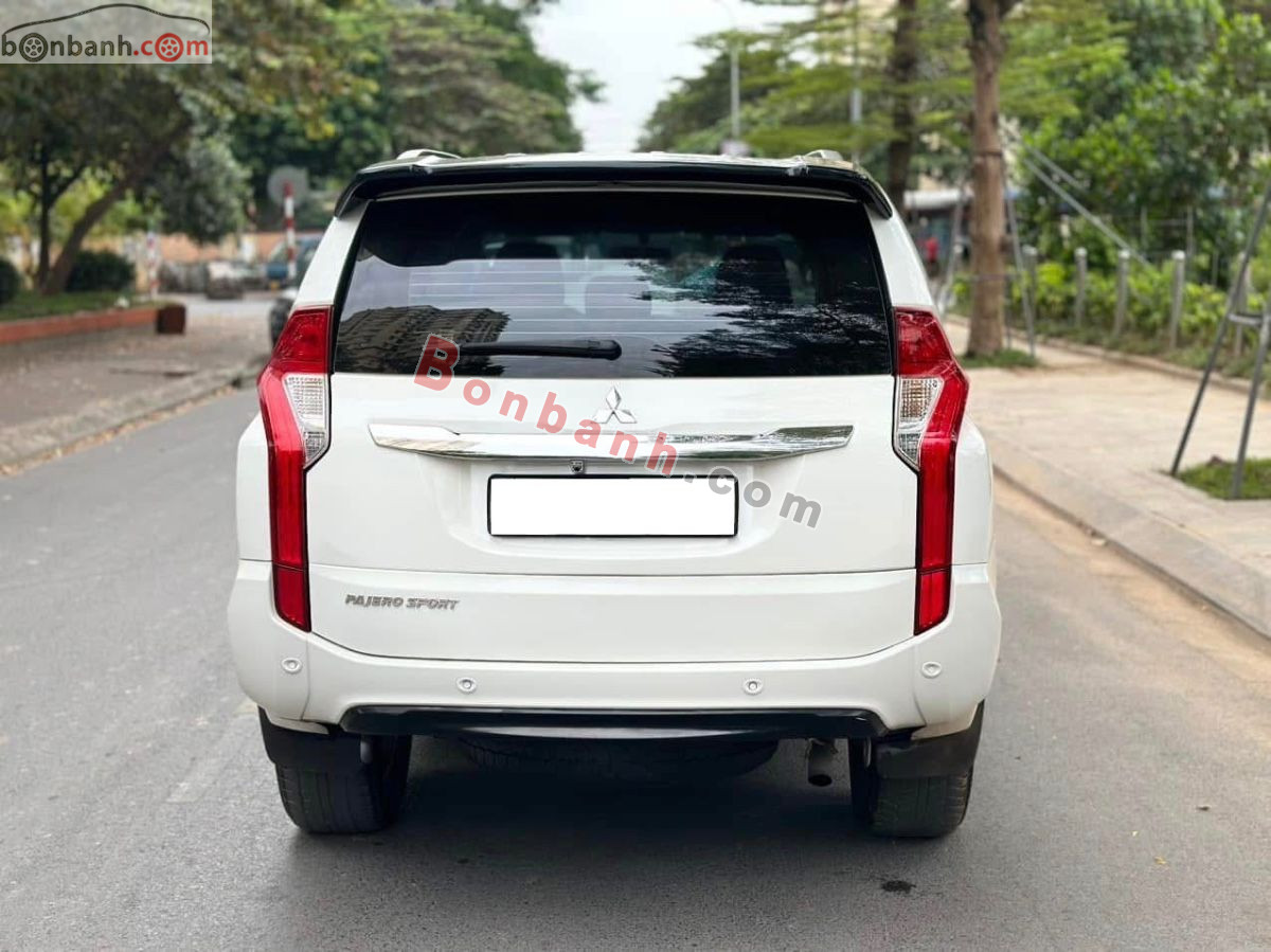 Bán ô tô Mitsubishi Pajero Sport 2.4D 4x2 AT - 2019 - xe cũ