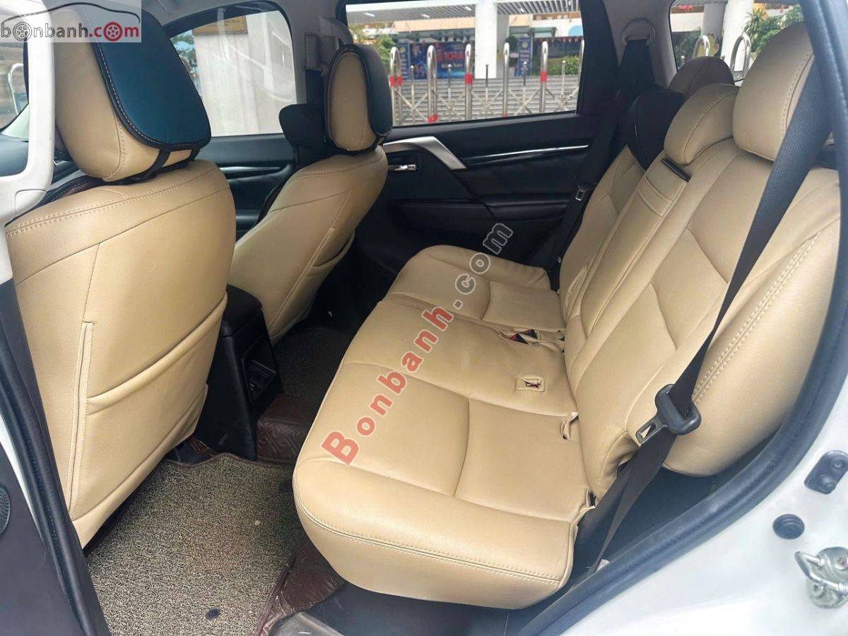Bán ô tô Mitsubishi Pajero Sport 2.4D 4x2 AT - 2019 - xe cũ