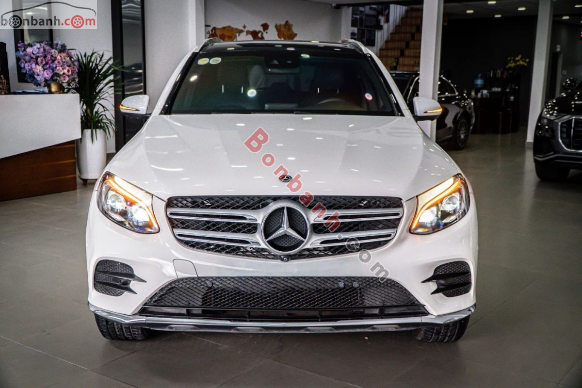 Bán ô tô Mercedes Benz GLC 300 4Matic - 2017 - xe cũ